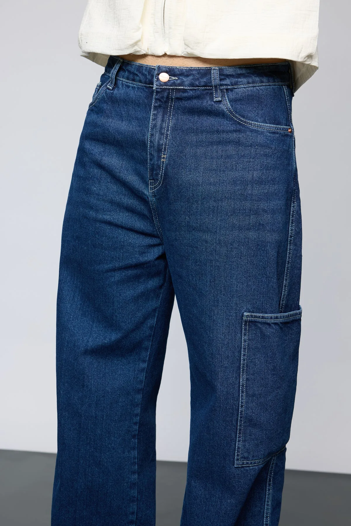 Sleek Back Pintuck Men's Straight Jeans